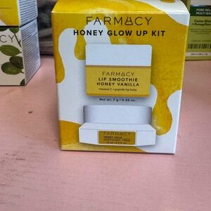 Farmacy Honey Glow Up Kit - White and Yellow